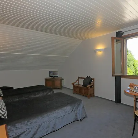 Le Bastide 3* Насбиналь